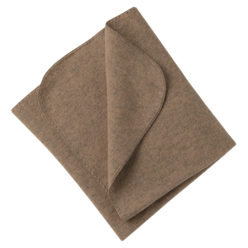 Baby blanket with shell edge