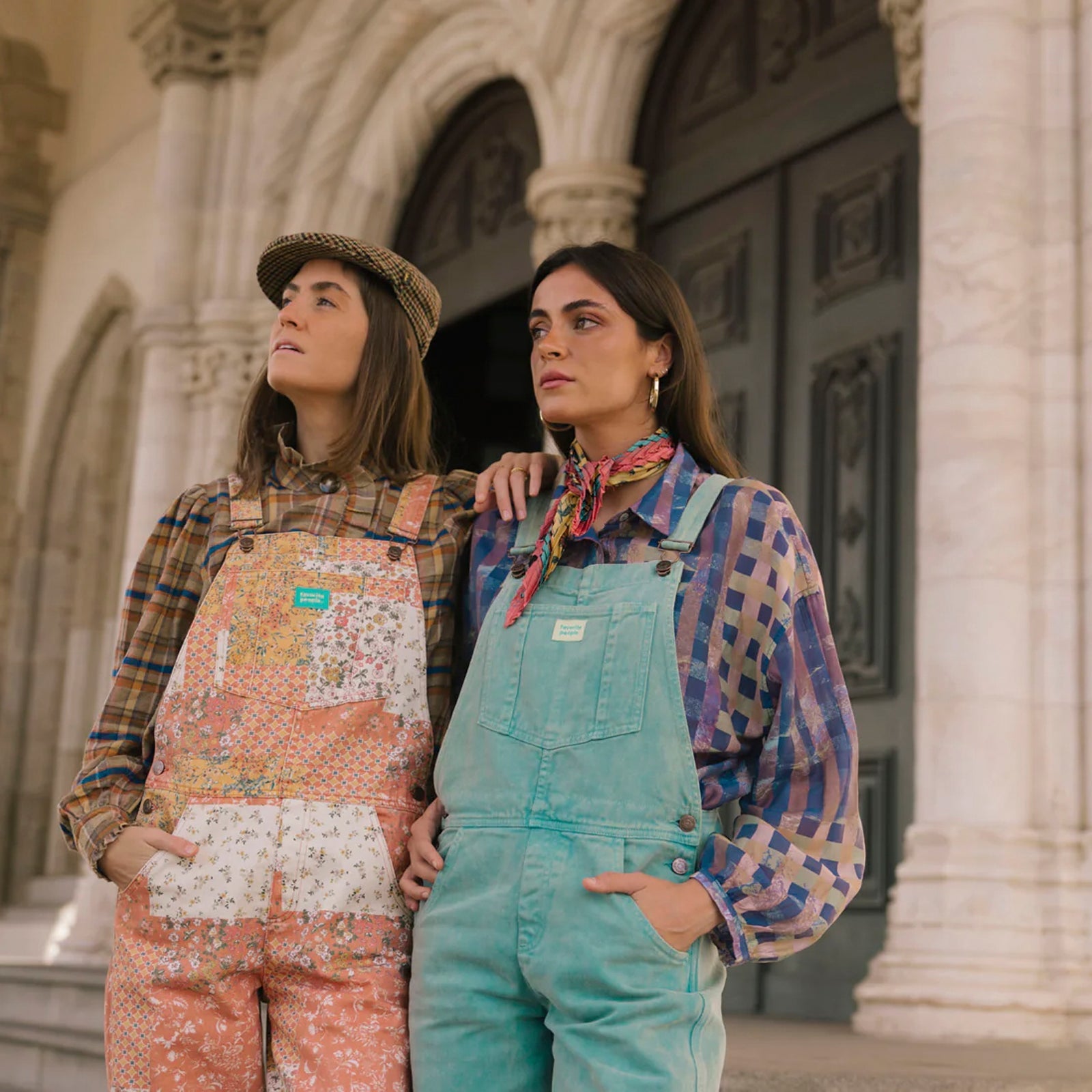 Adult Latzhose Manjerico