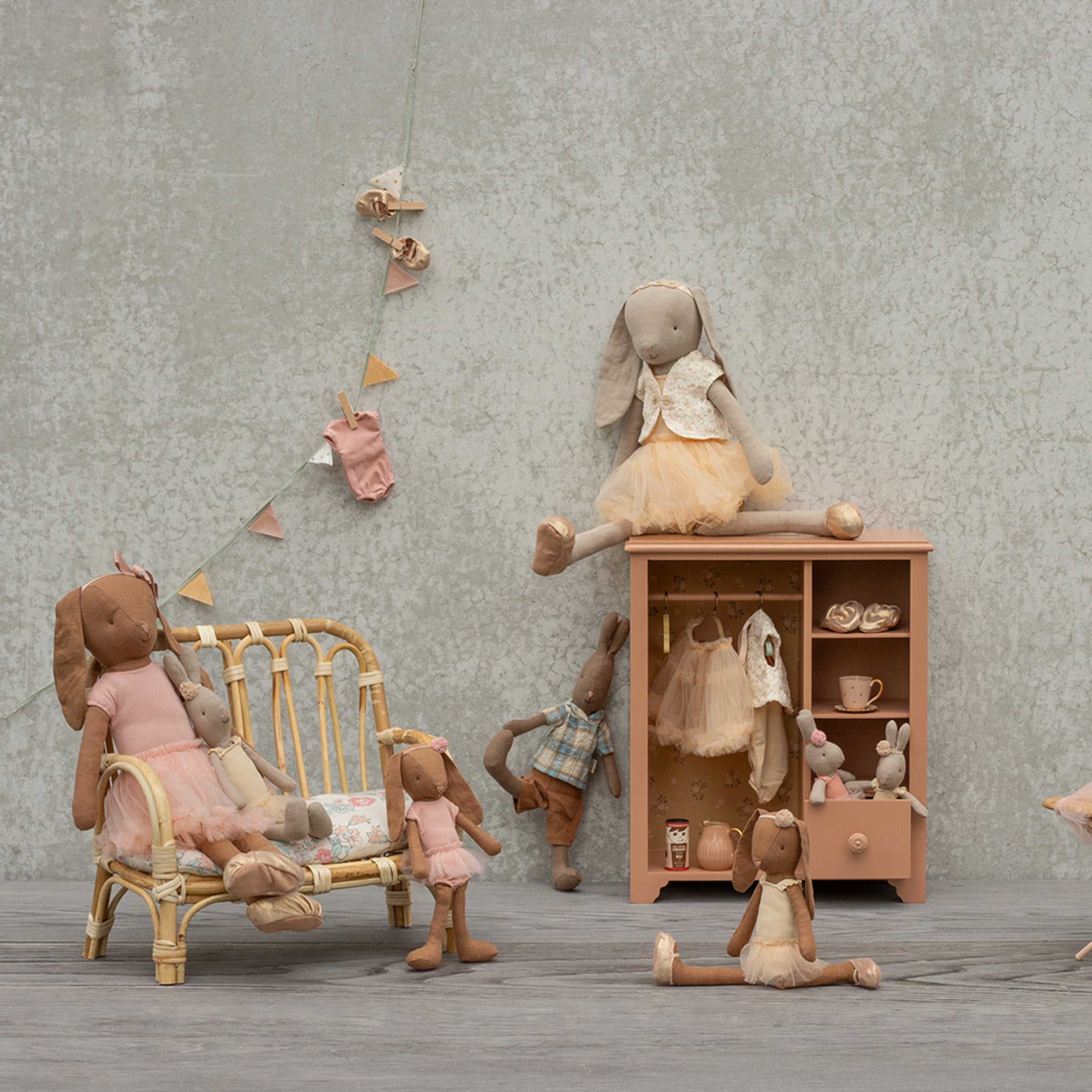 Maileg Rattan Couch Gross Natur