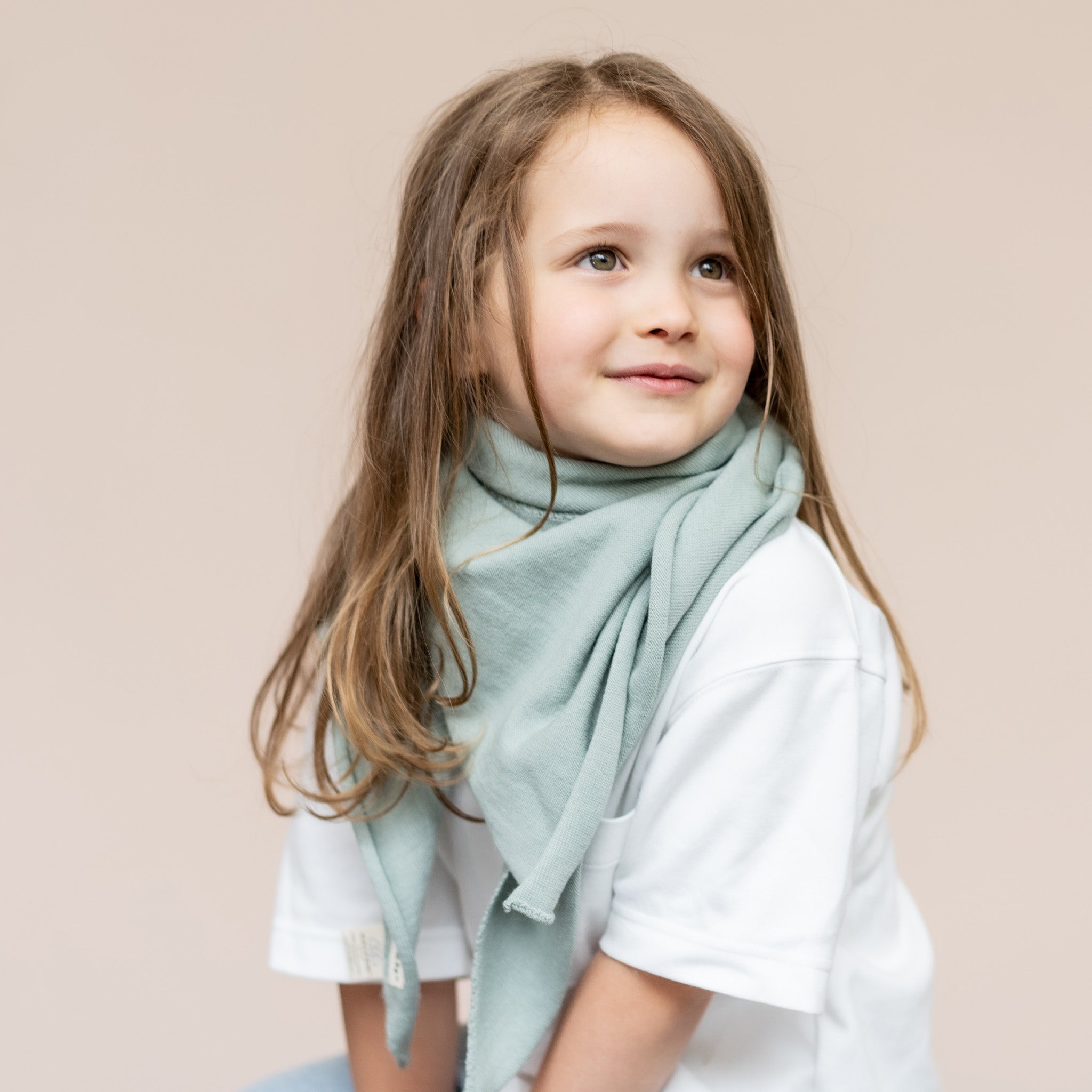 Triangular scarf merino wool mint