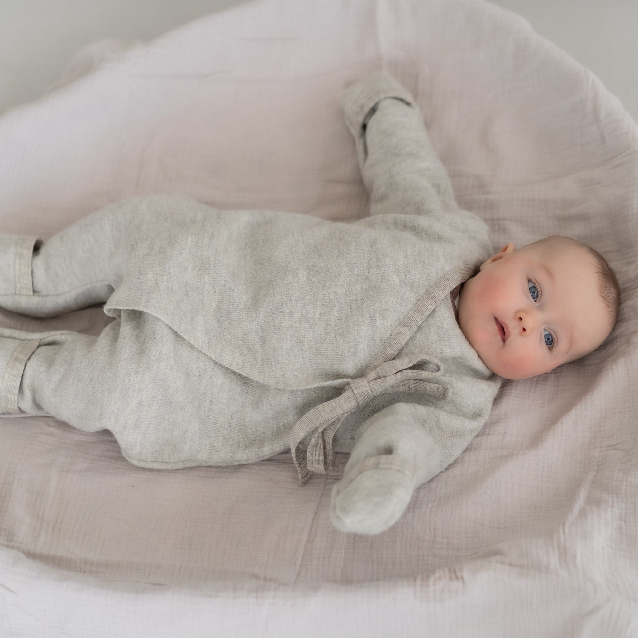 Combinaison de laine vierge bébé nature