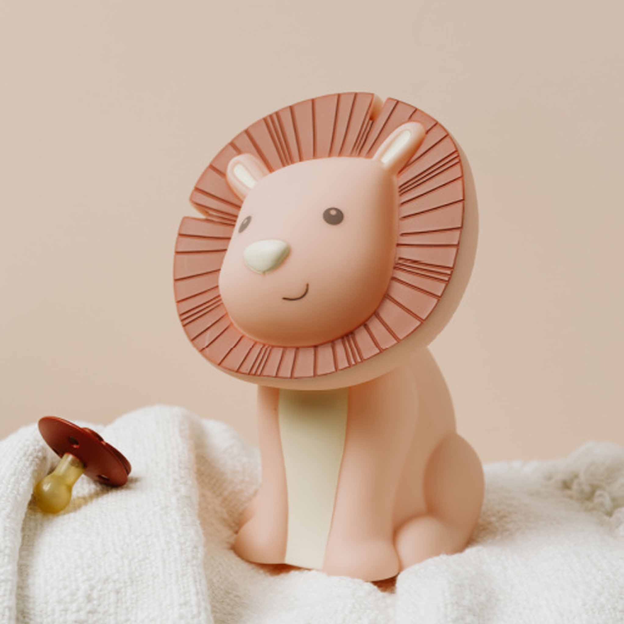 Night lamp Hakuna Lion LED Magnolia