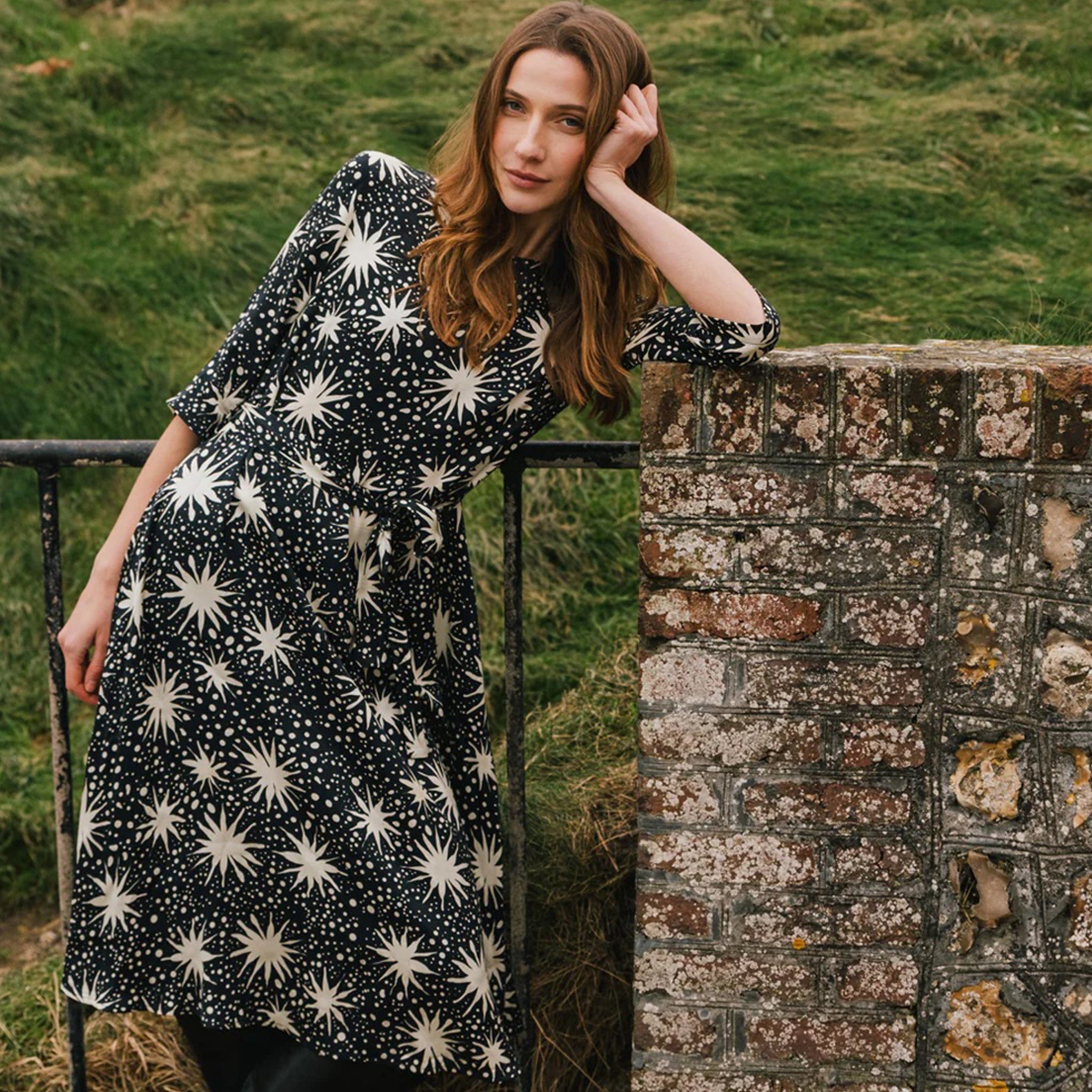 Adult dress Amiga Constellation Black Ecru