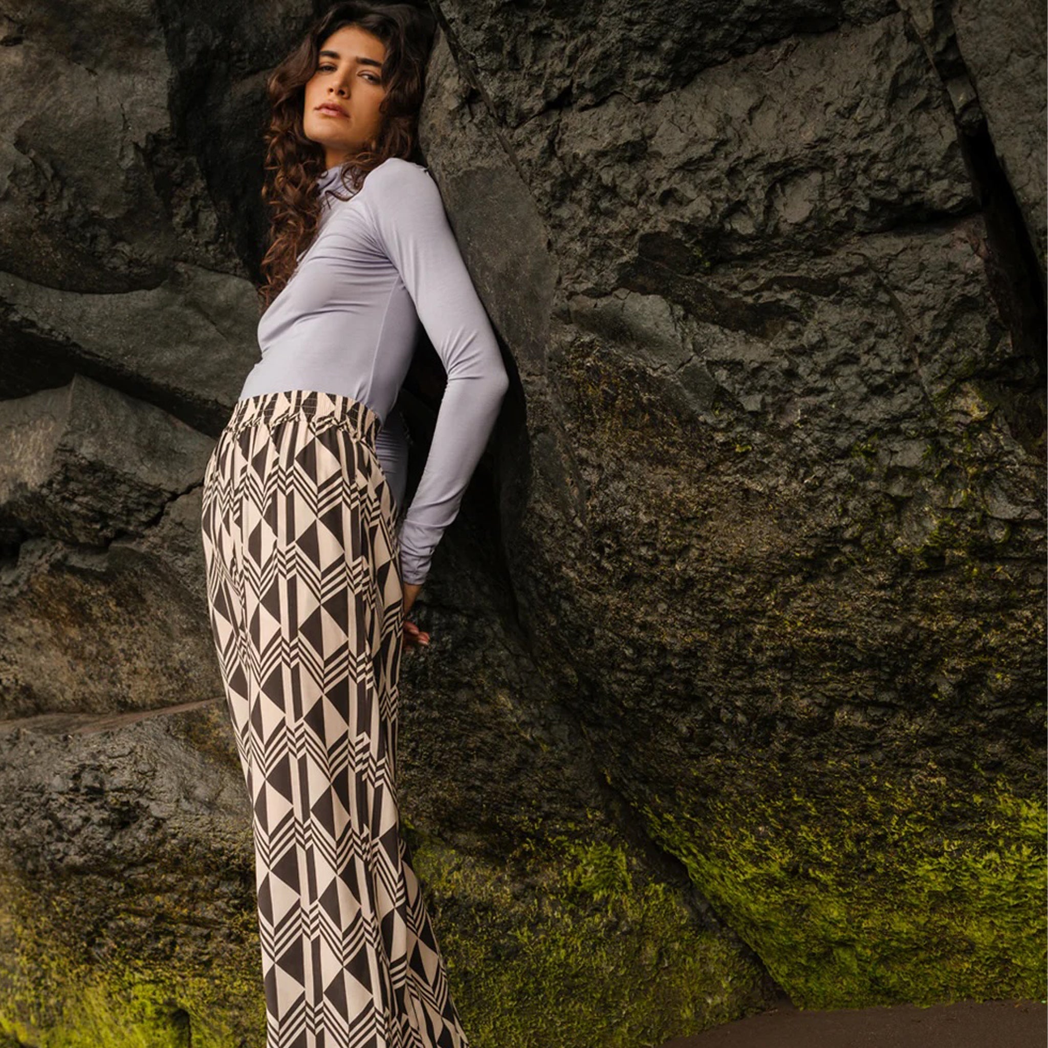 Adult Hose  Holiday Foxtrot Beige Brown-Black