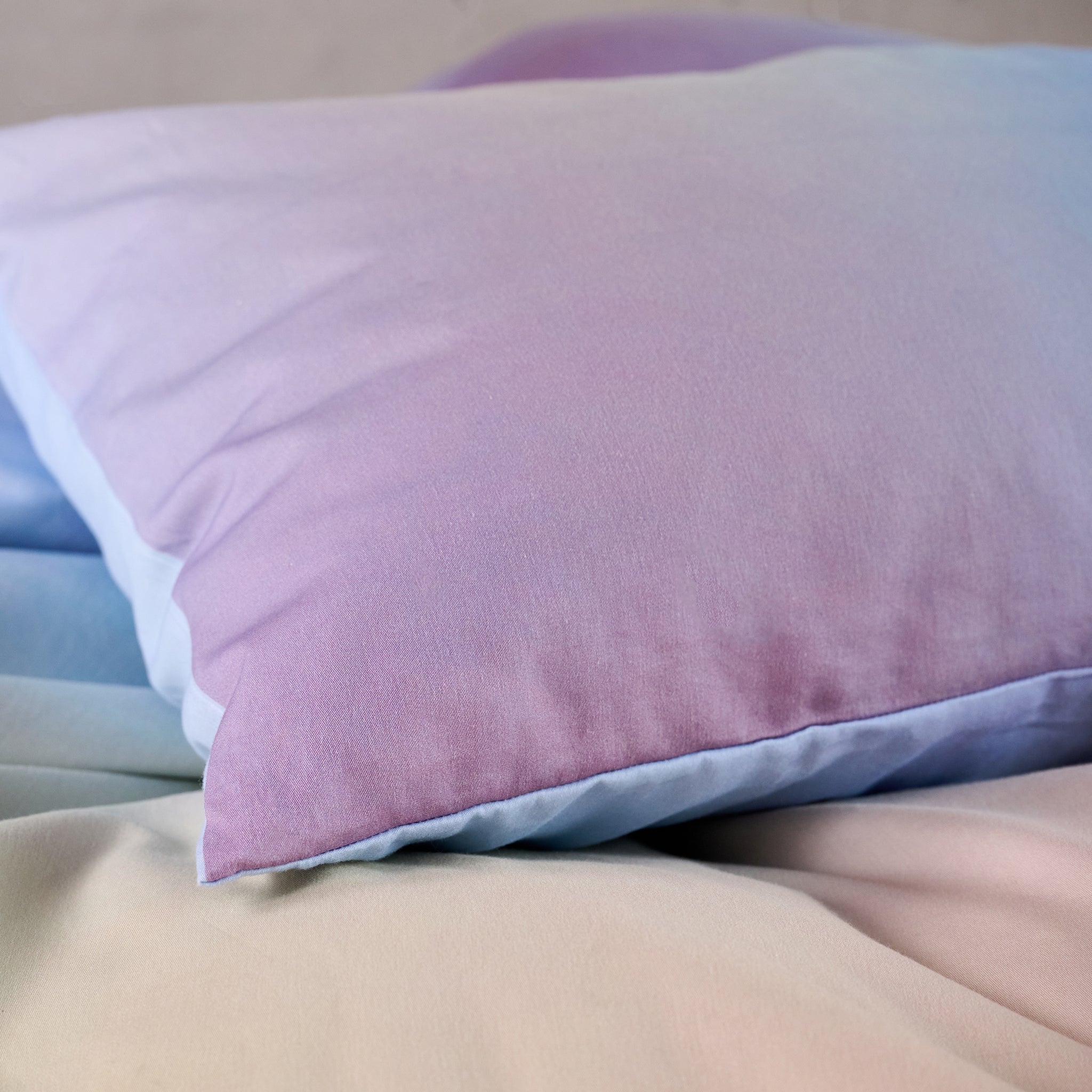 Ida Sky/Plum, Taie d'oreiller 50x70 cm