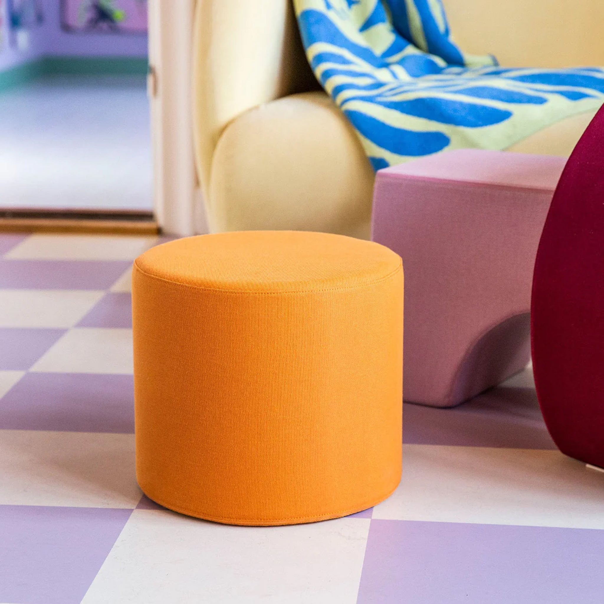 Pouf à structure souple DEMMI Tangerine