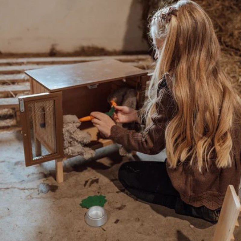 Lapin en peluche avec bébé