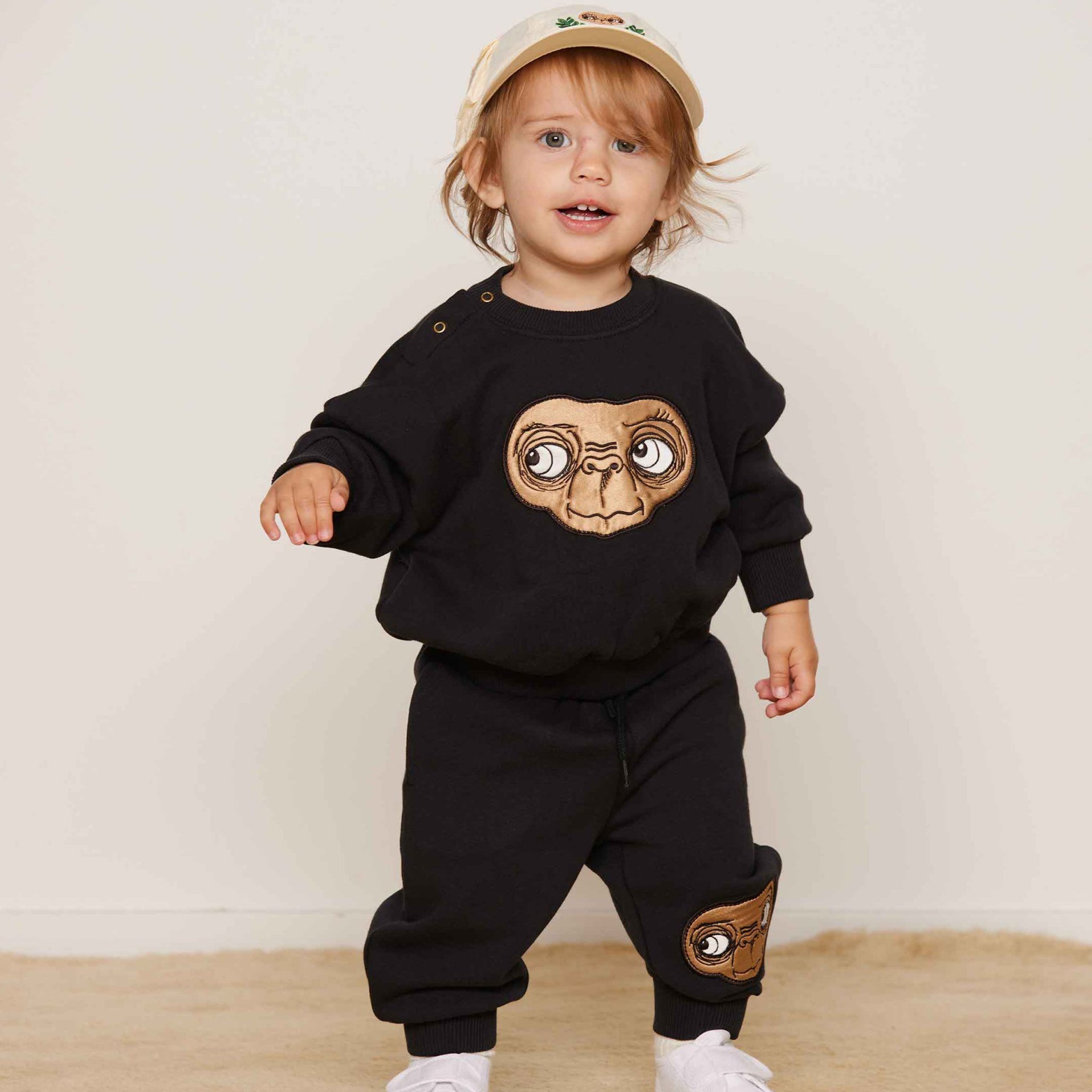 ET Black tracksuit pants