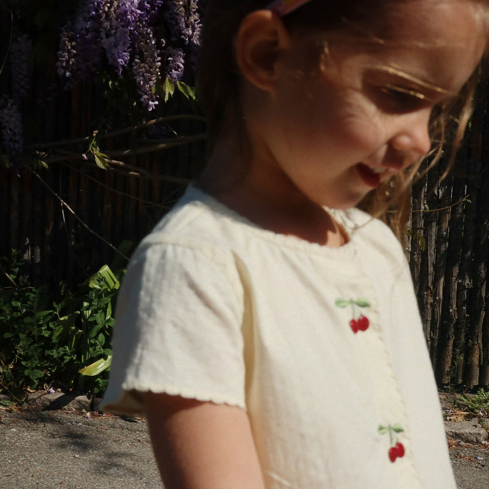 Robe Evia Cherry Cloud Cream