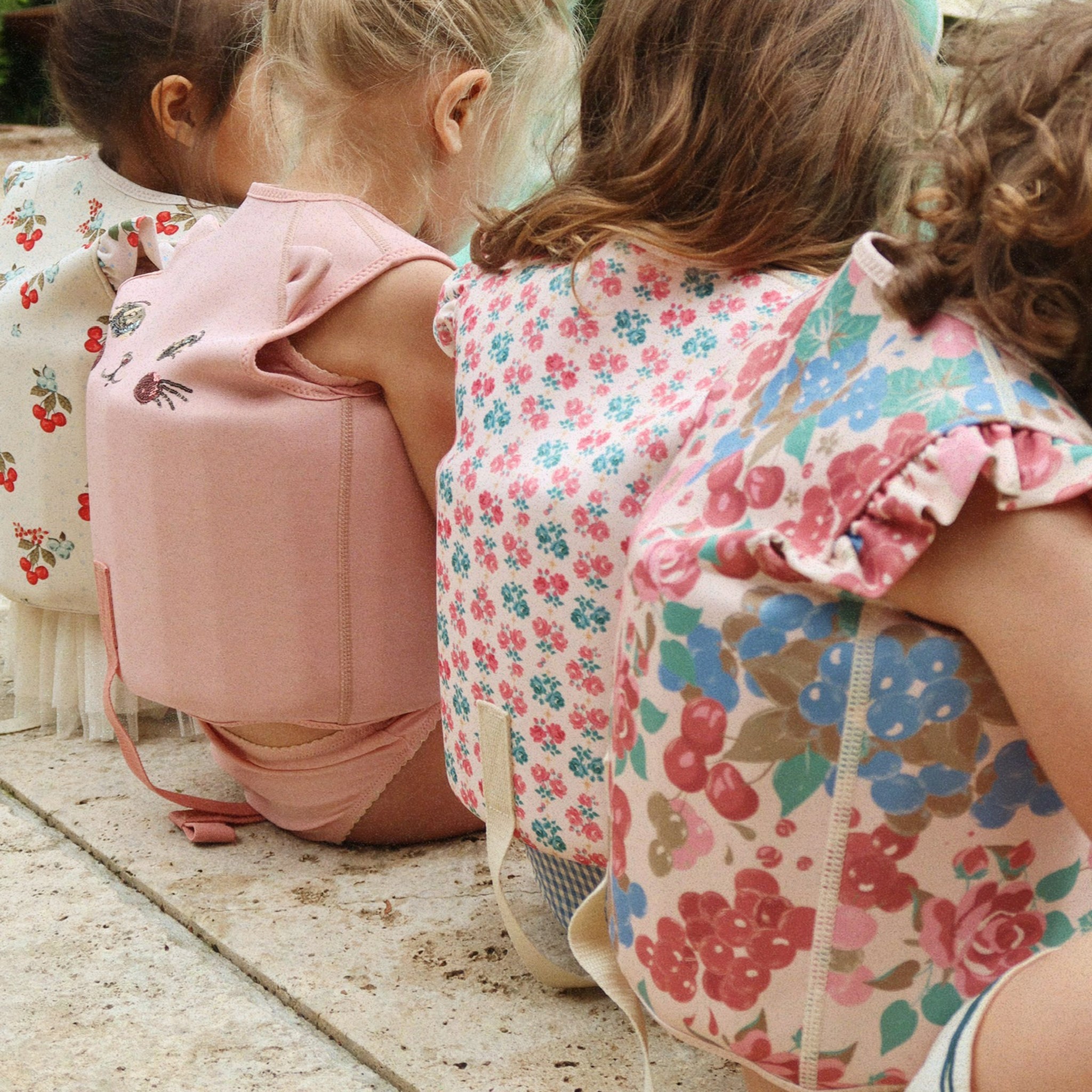 Schwimmweste Avery Bloomiegrape