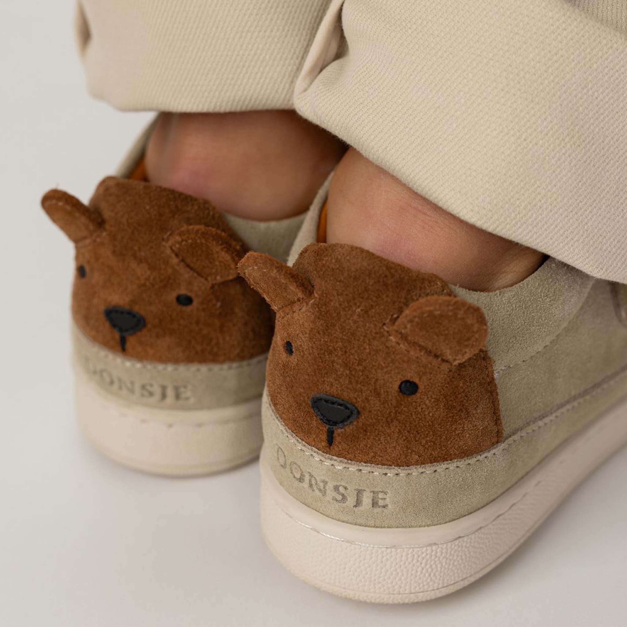 Schuhe Rinou Bear Taupe Suede