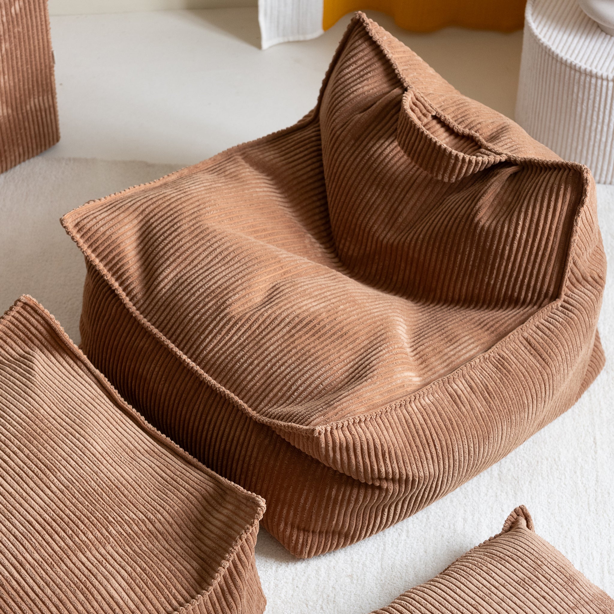 Wigiwama Sitzsack und Ottoman Set Toffee