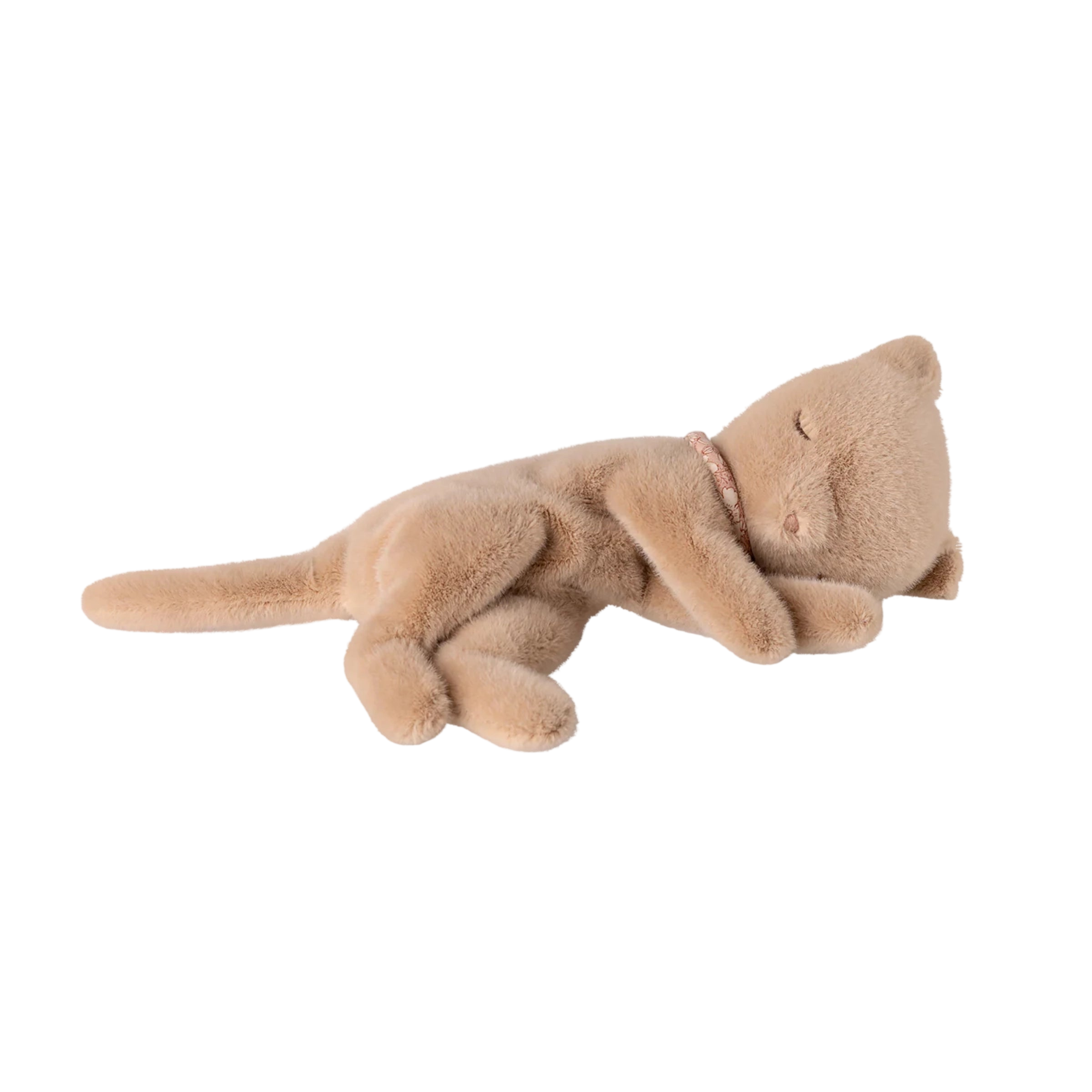 Maileg Petit chaton endormi en peluche, couleur pêche