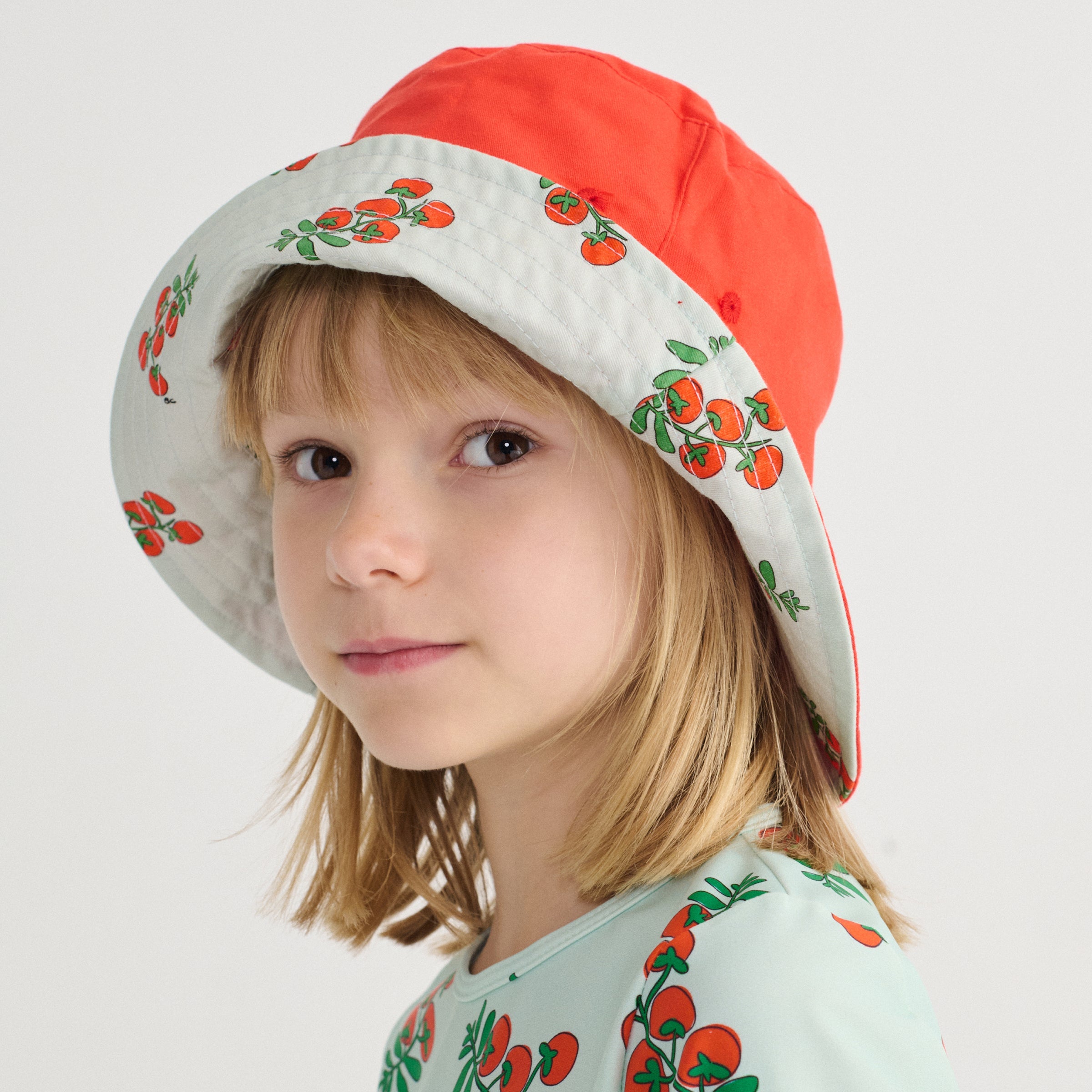 Juicy Tomatoes Red sun hat