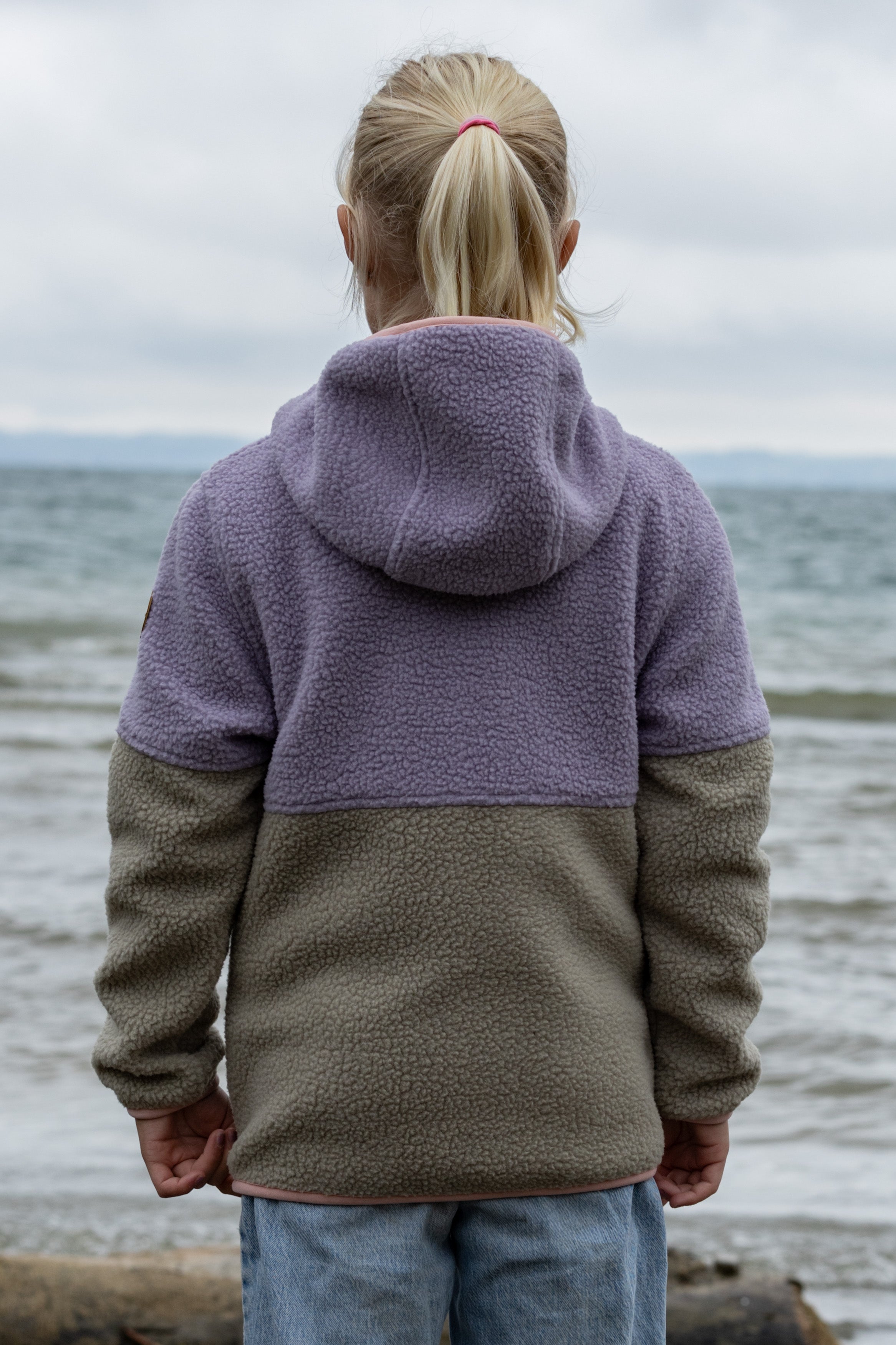 Chips kids sherpa fleece lavender aura