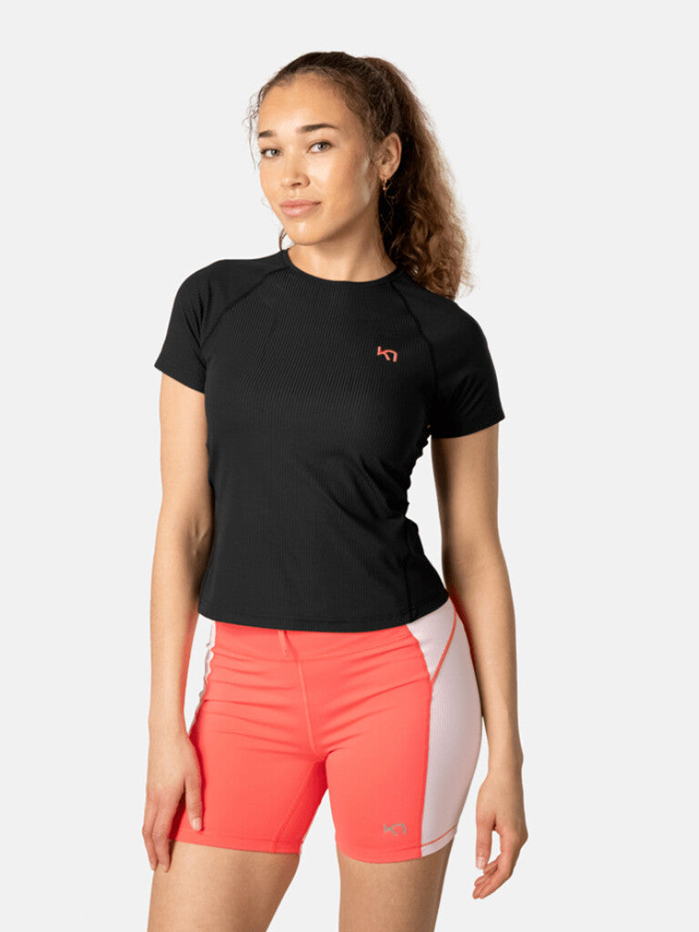 T-Shirt Linnea black