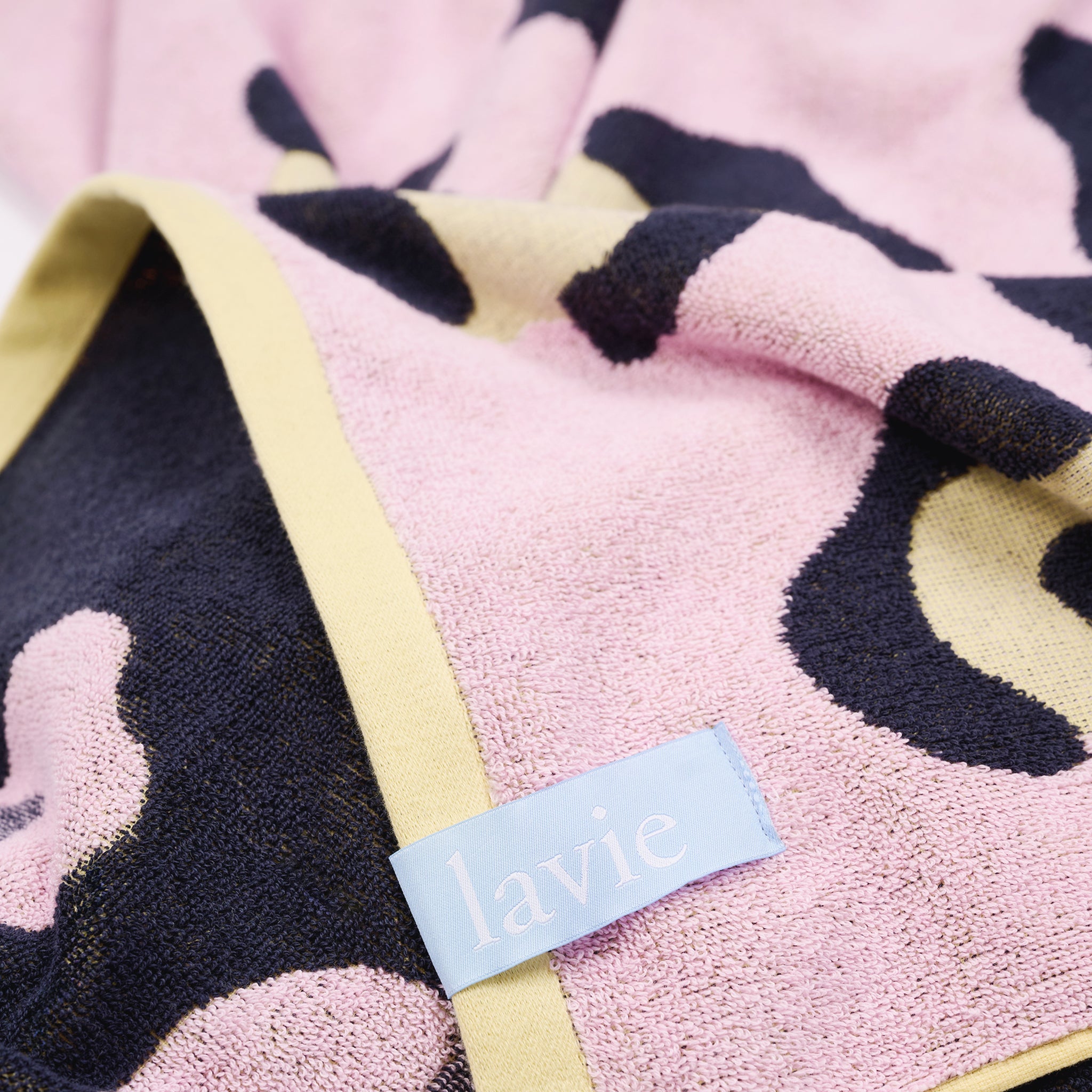 Linge de plage Emma lemonade/indigo/pink