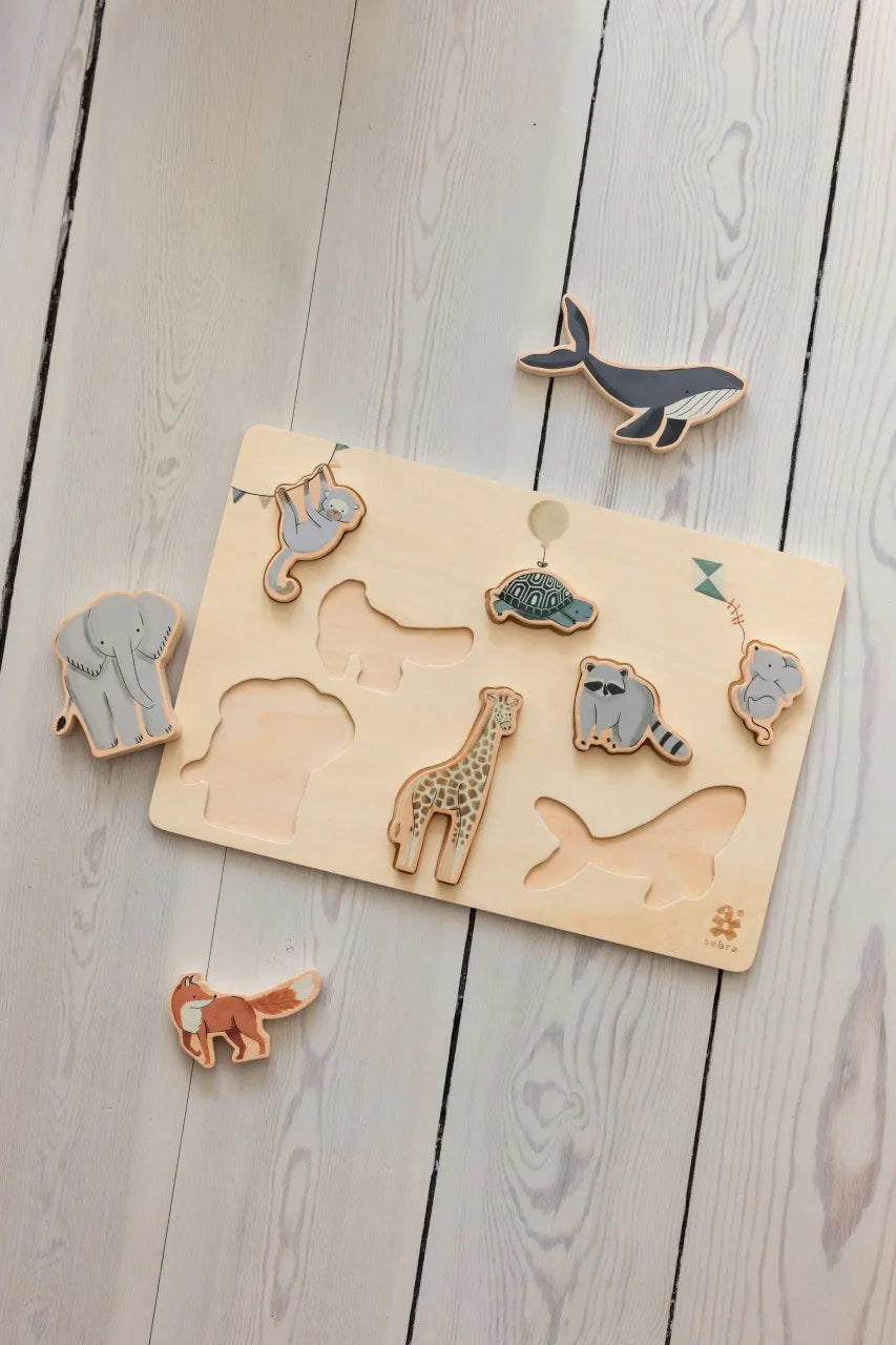 Puzzle à emboîter en bois