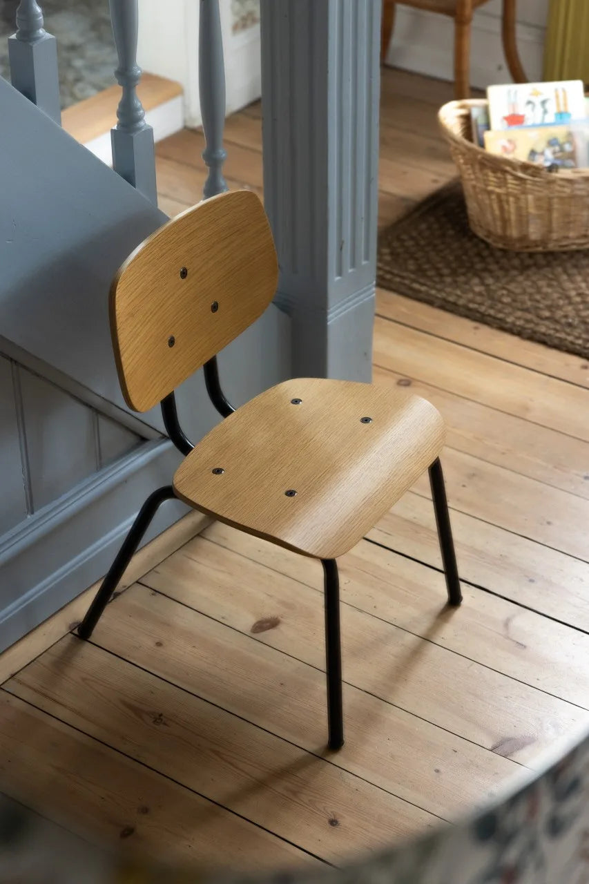 Oakee chair