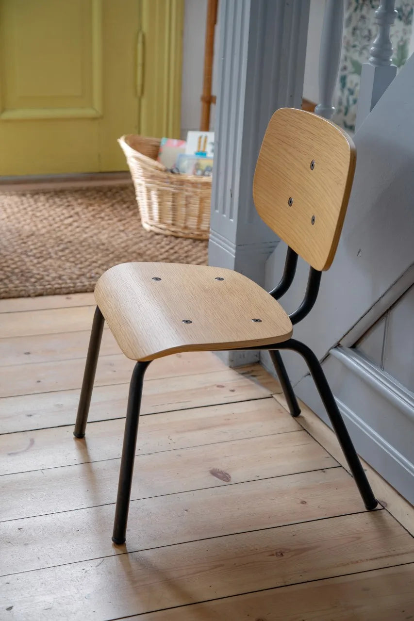 Oakee chair