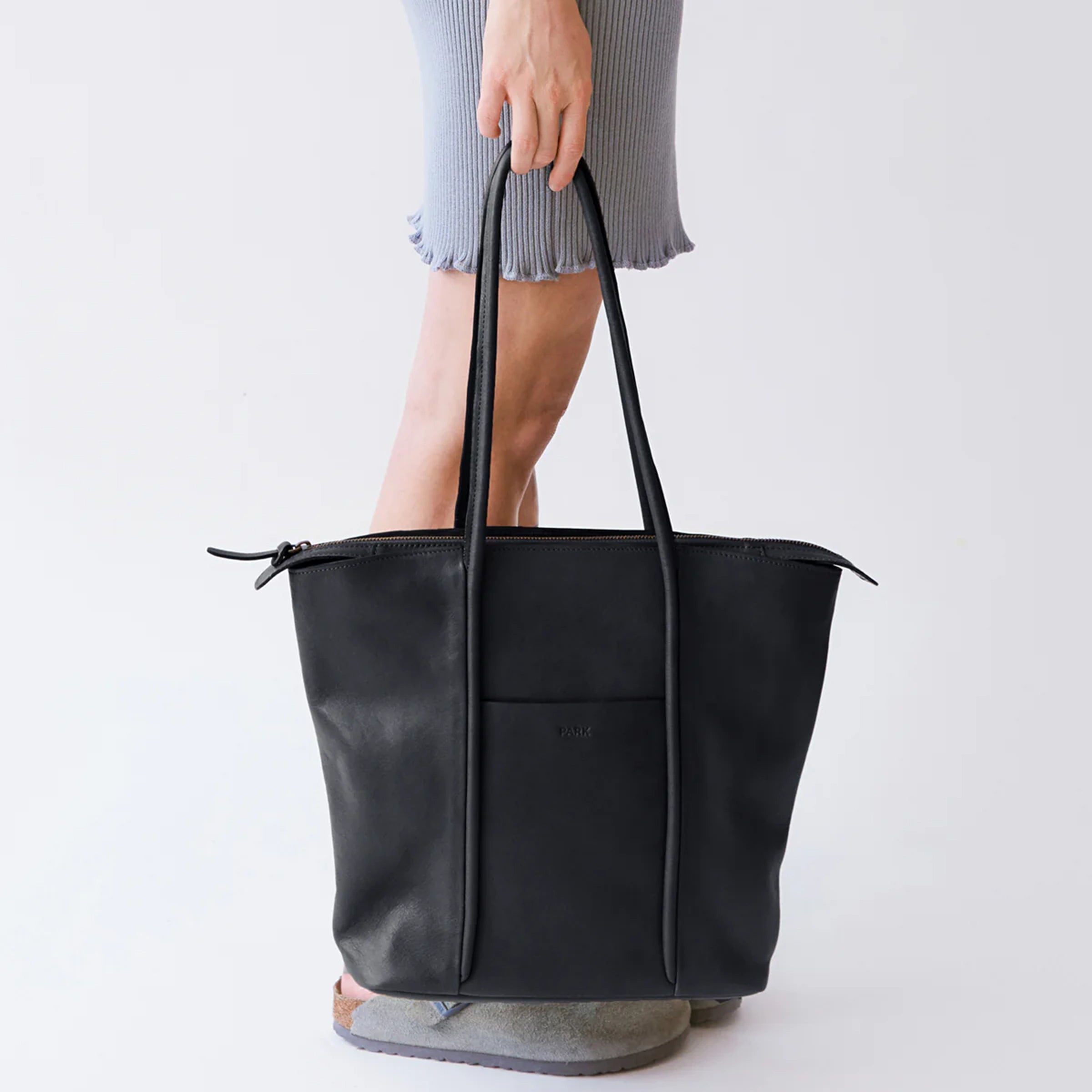 Sac fourre-tout à cordon zippé noir CT02