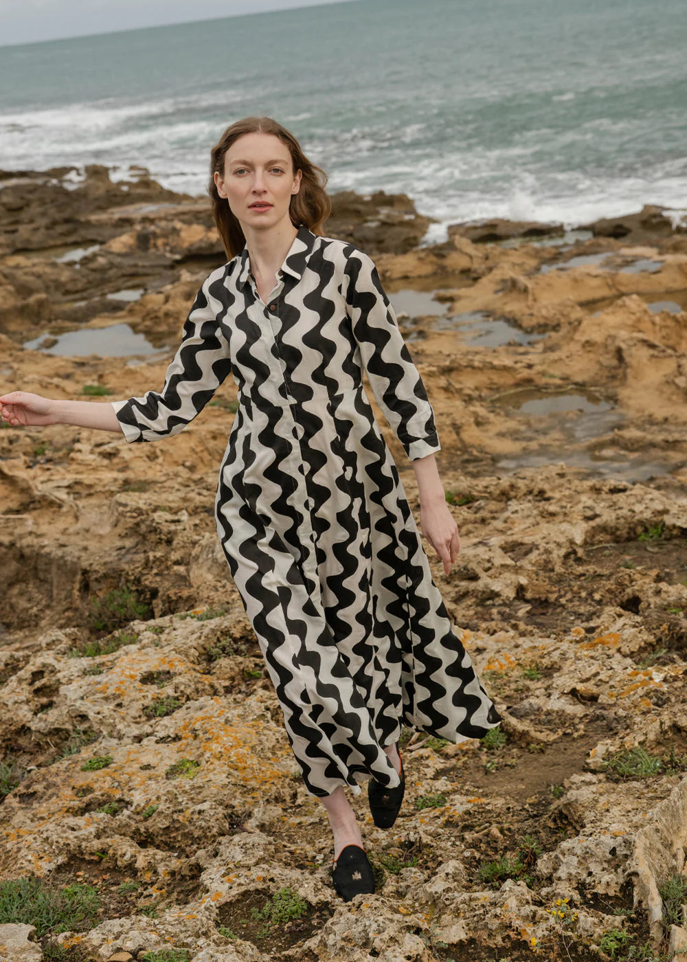 Adult Cilla Dress VIBE black and white