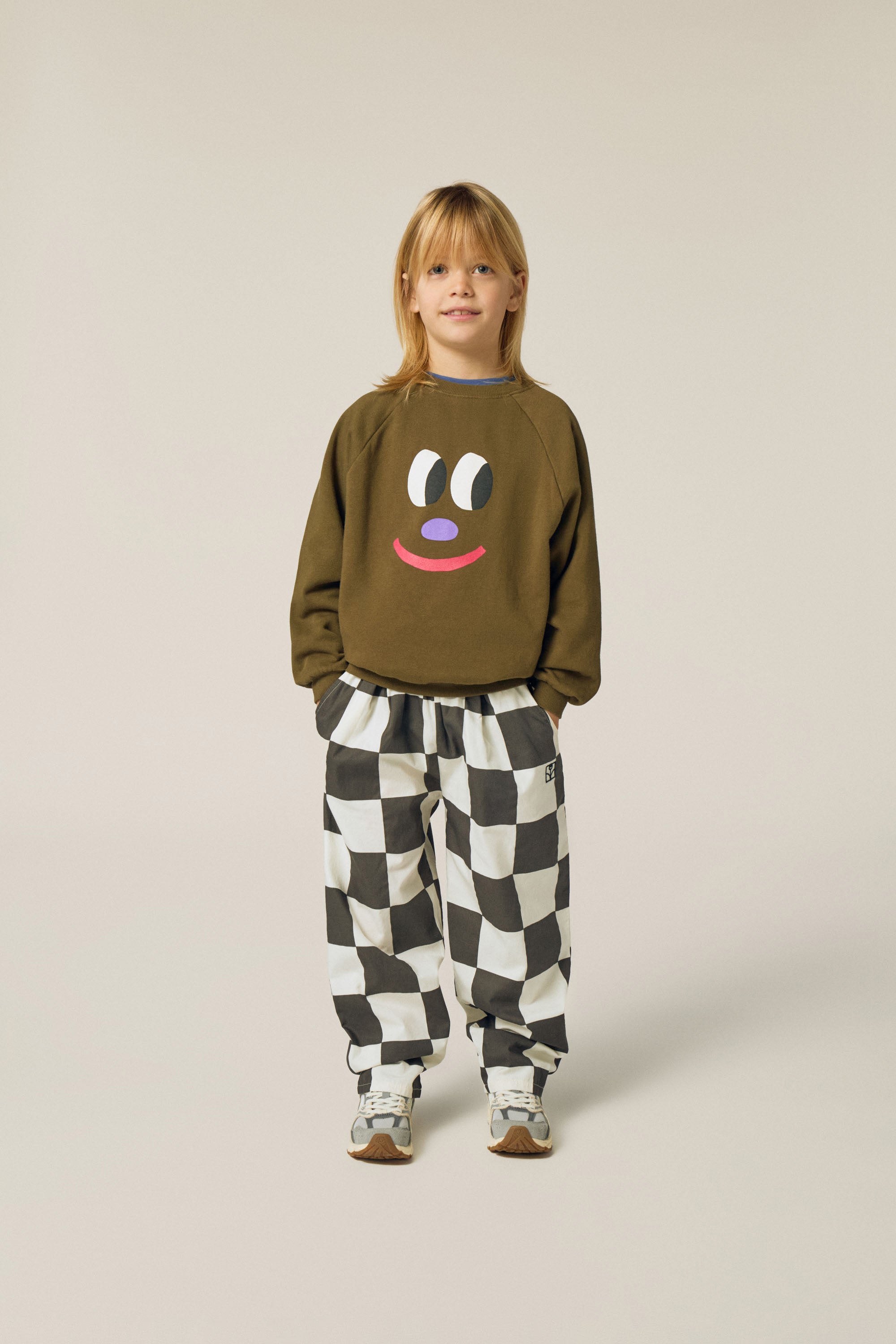 Big Smiling Face Sweatshirt / Big Smiling Face Sweatshirt