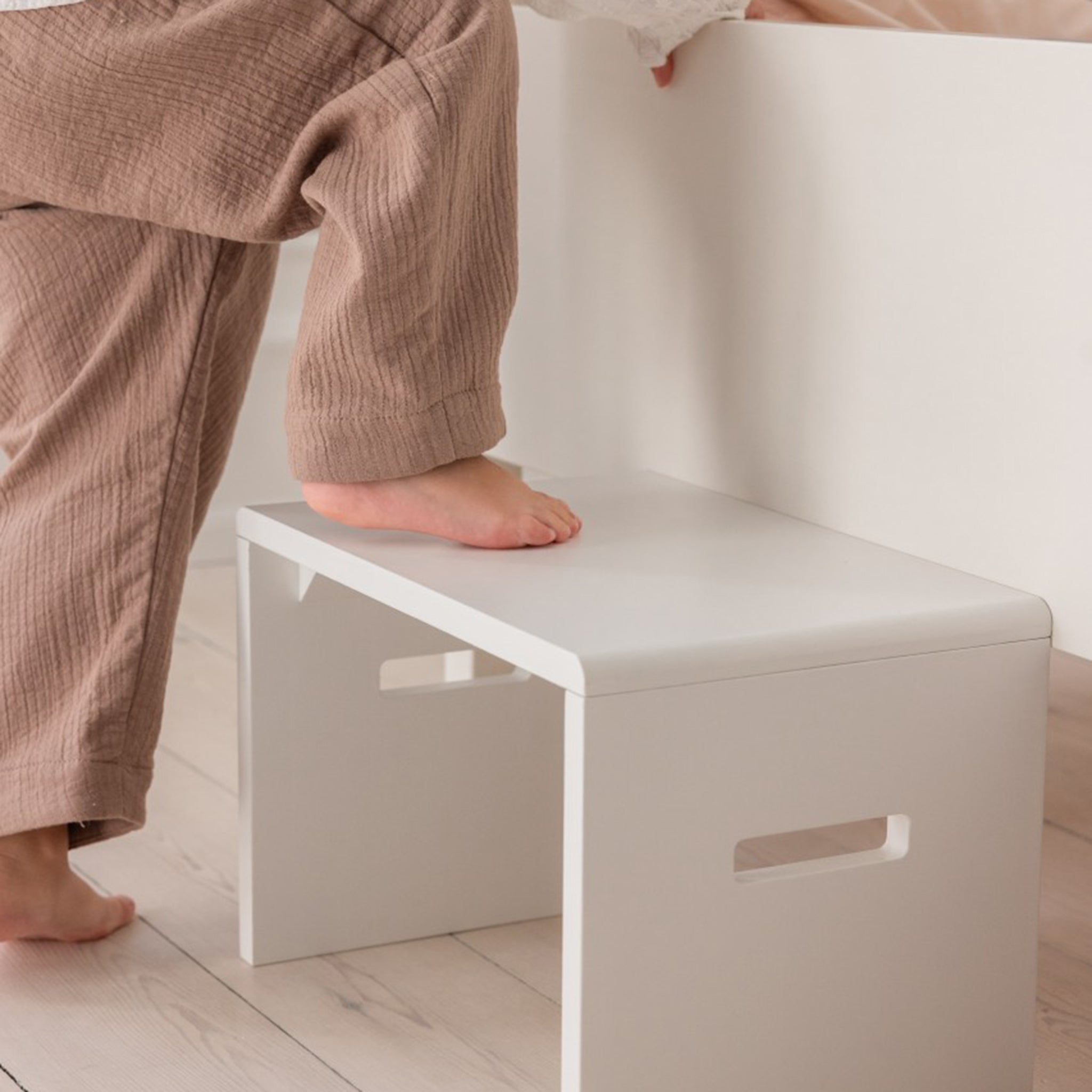 Classic White step stool