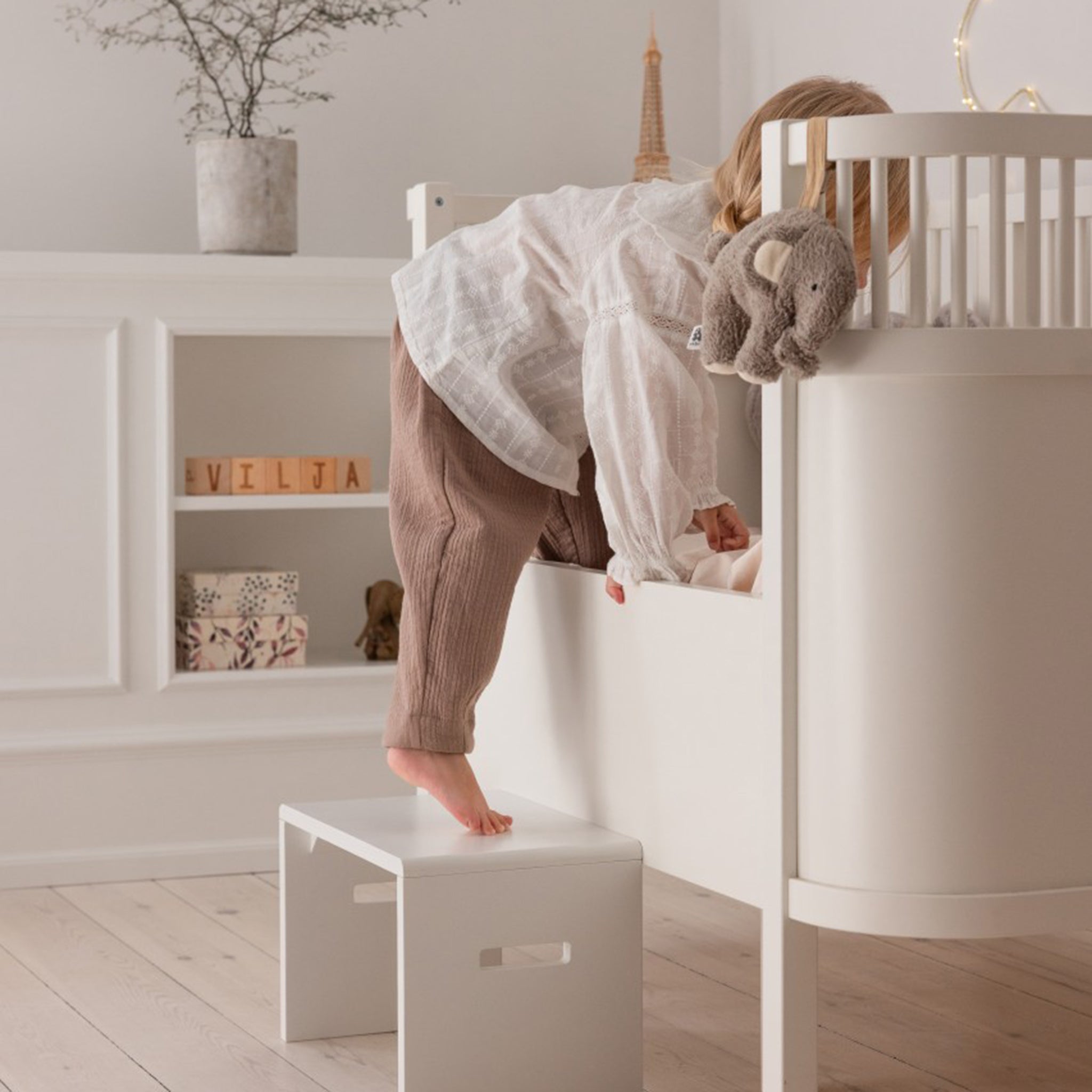 Classic White step stool