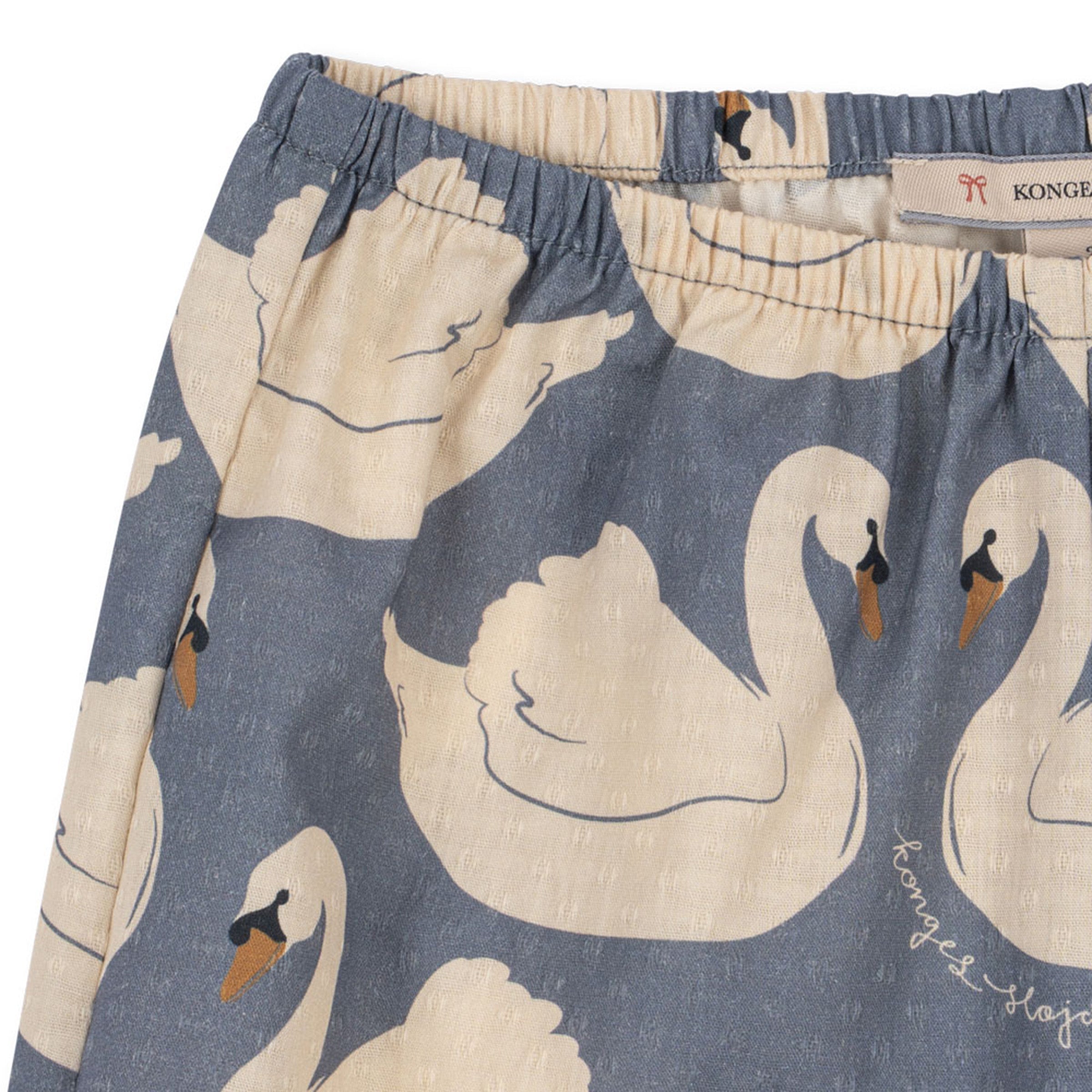 Hose Evia Swan