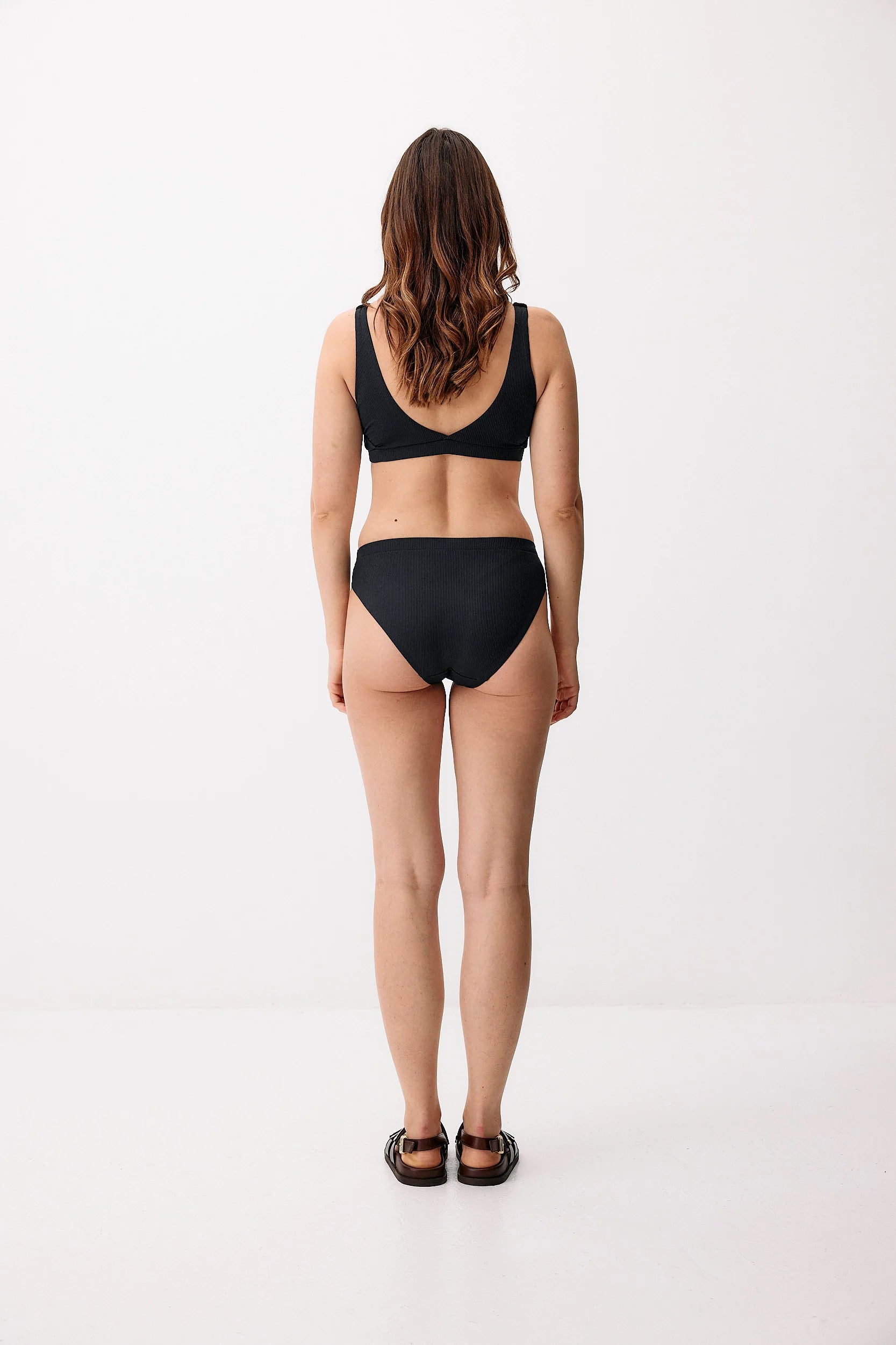 Hybrid Bikini Top Darkest Blue