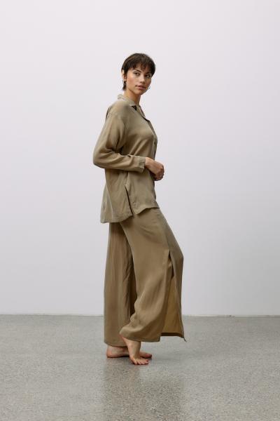 Pantalon de loisirs en cupro tissé, couleur coriandre
