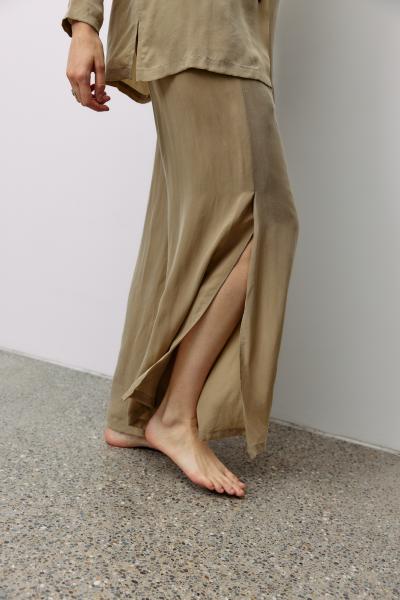 Pantalon de loisirs en cupro tissé, couleur coriandre