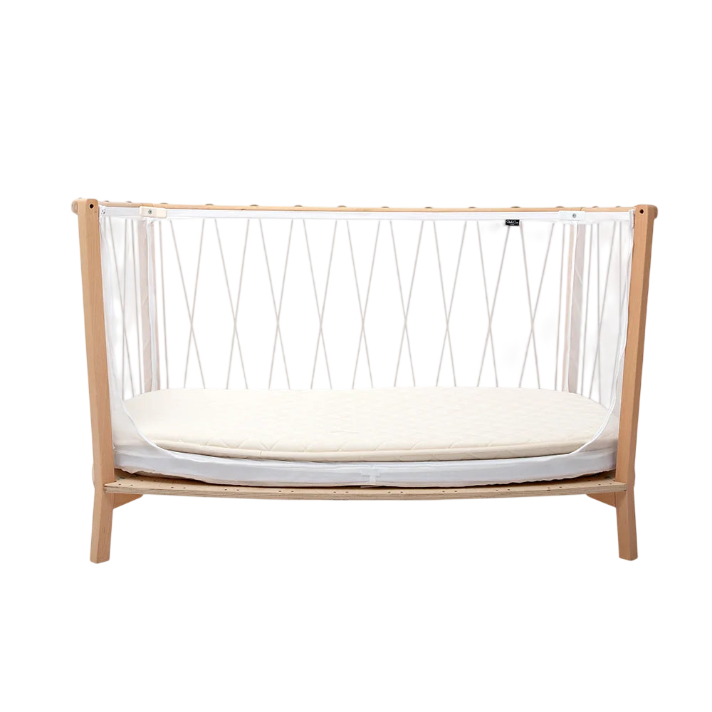 Lit bébé KIMI Kit 120 avec matelas et surmatelas Hazelnut