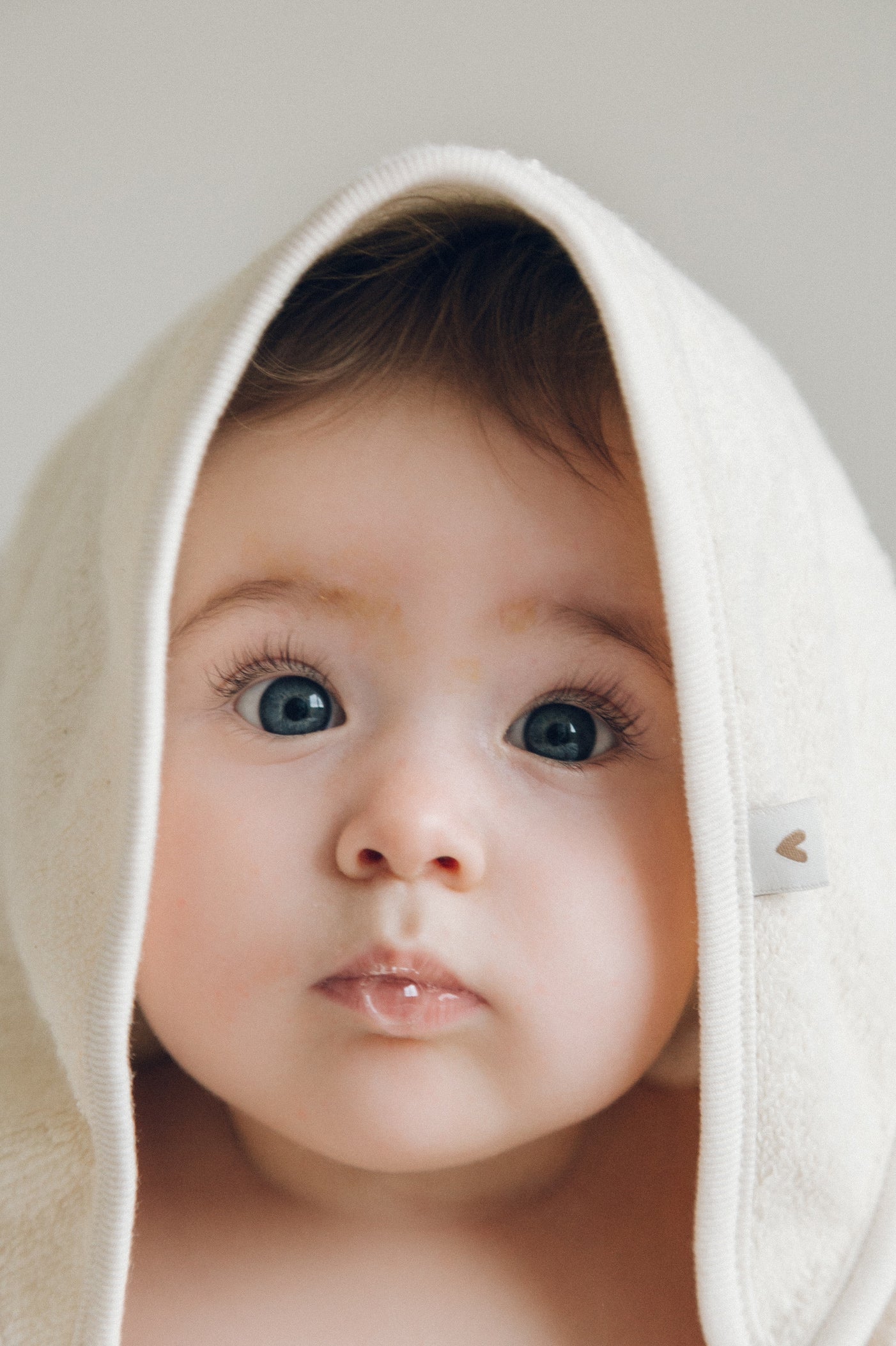 Serviette de bain à capuche pour bébé, couleur vanille