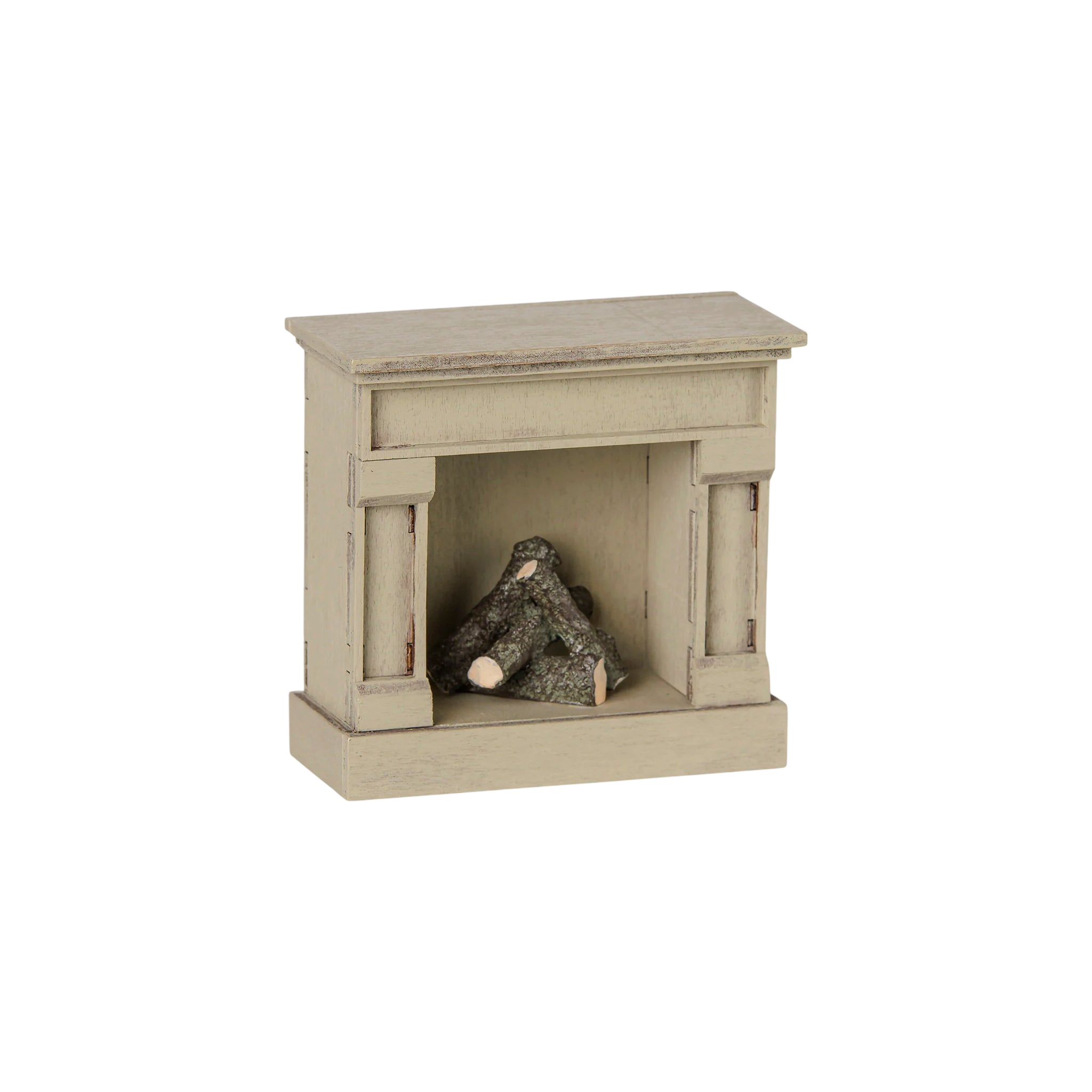 Maileg Fireplace Mouse Off-White