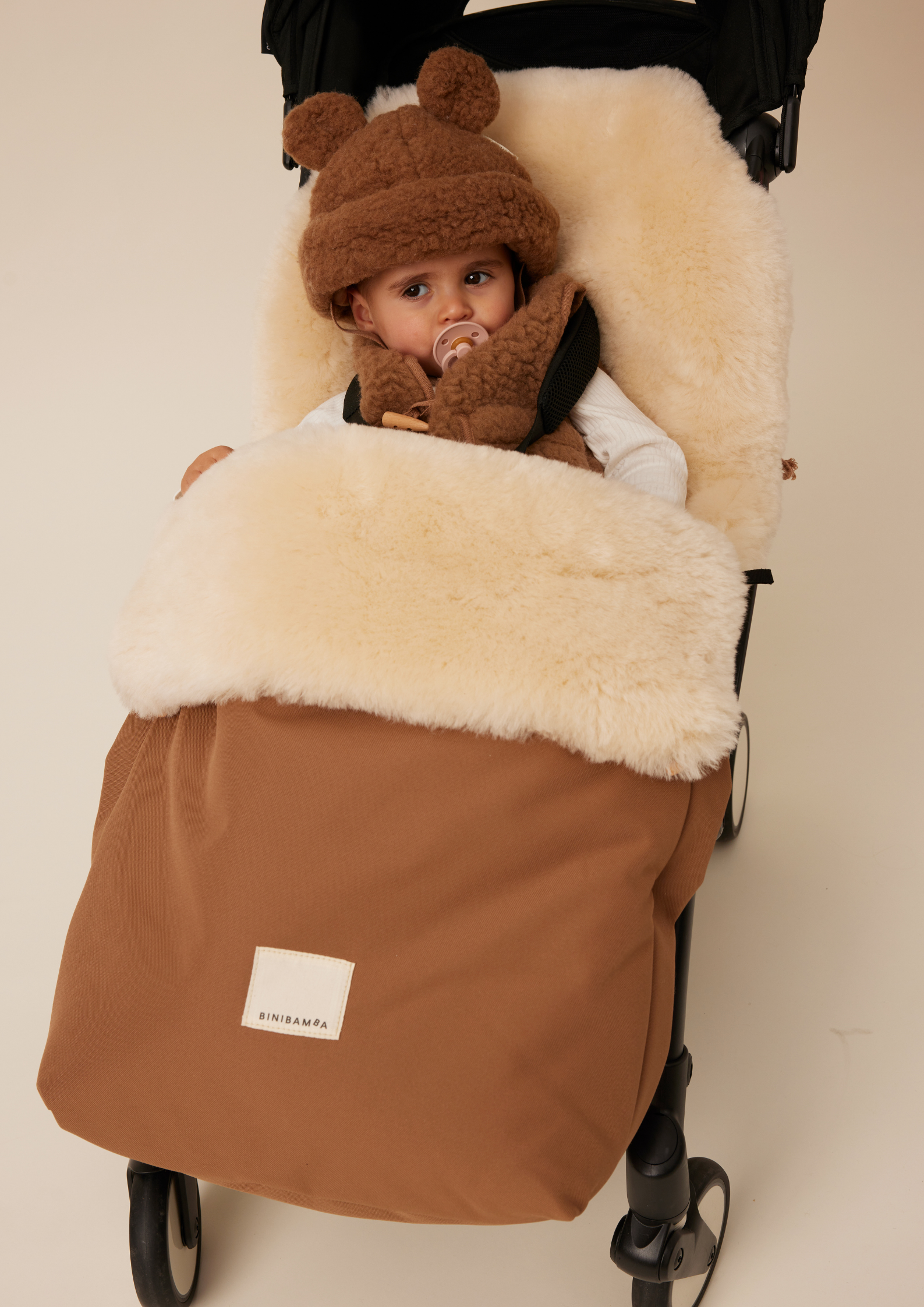 Binibamba Lambskin Footmuff for the Bruno Stroller