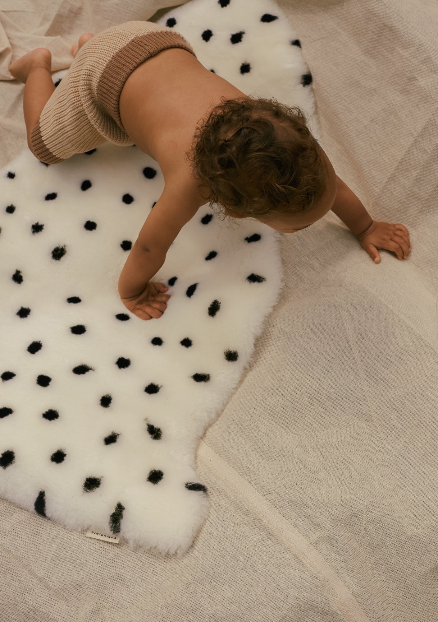 Binibamba Lammfell Baby-Spieldecke Dalmatian