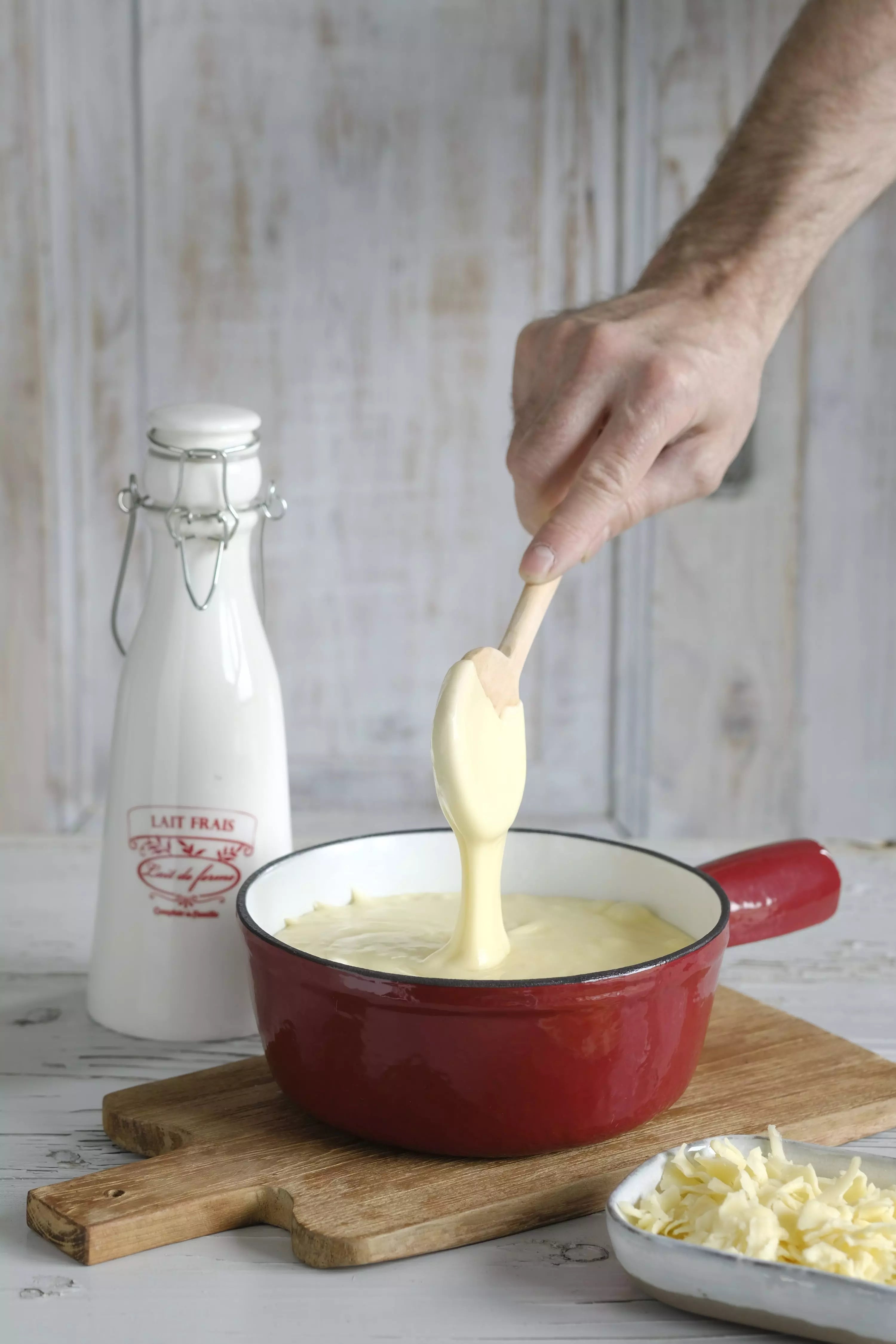 Book Swiss Fondue EN
