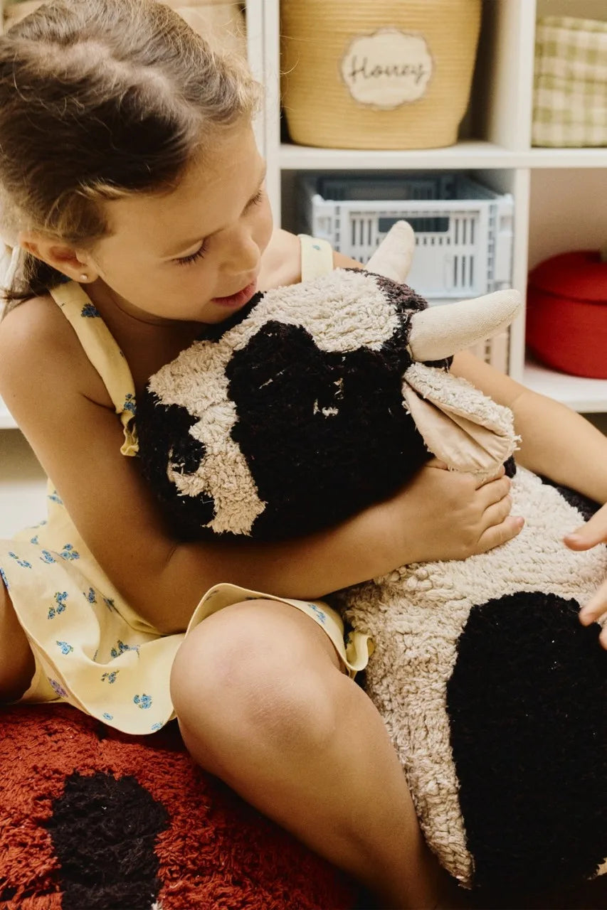 Cow Pouf - Natural, Black