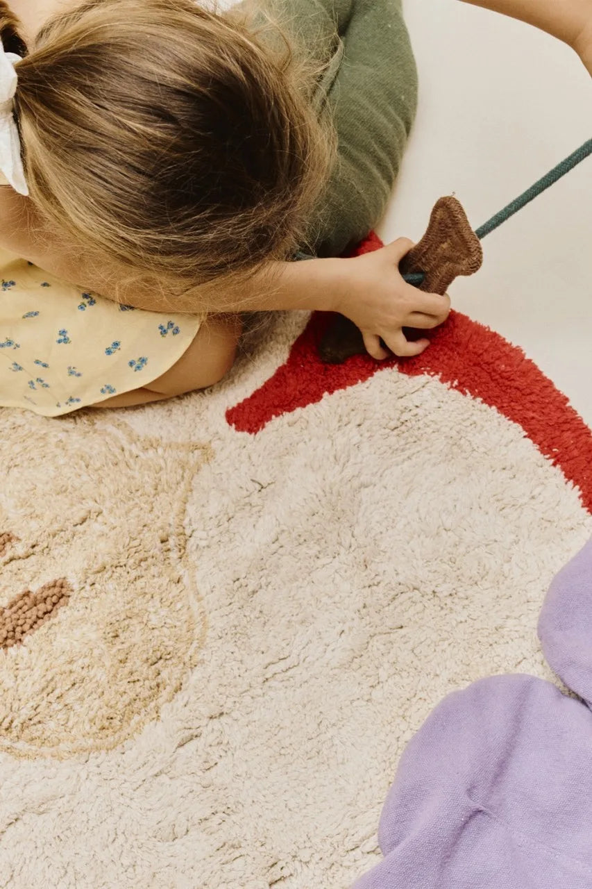 Washable Apple Rug - Red, Natural