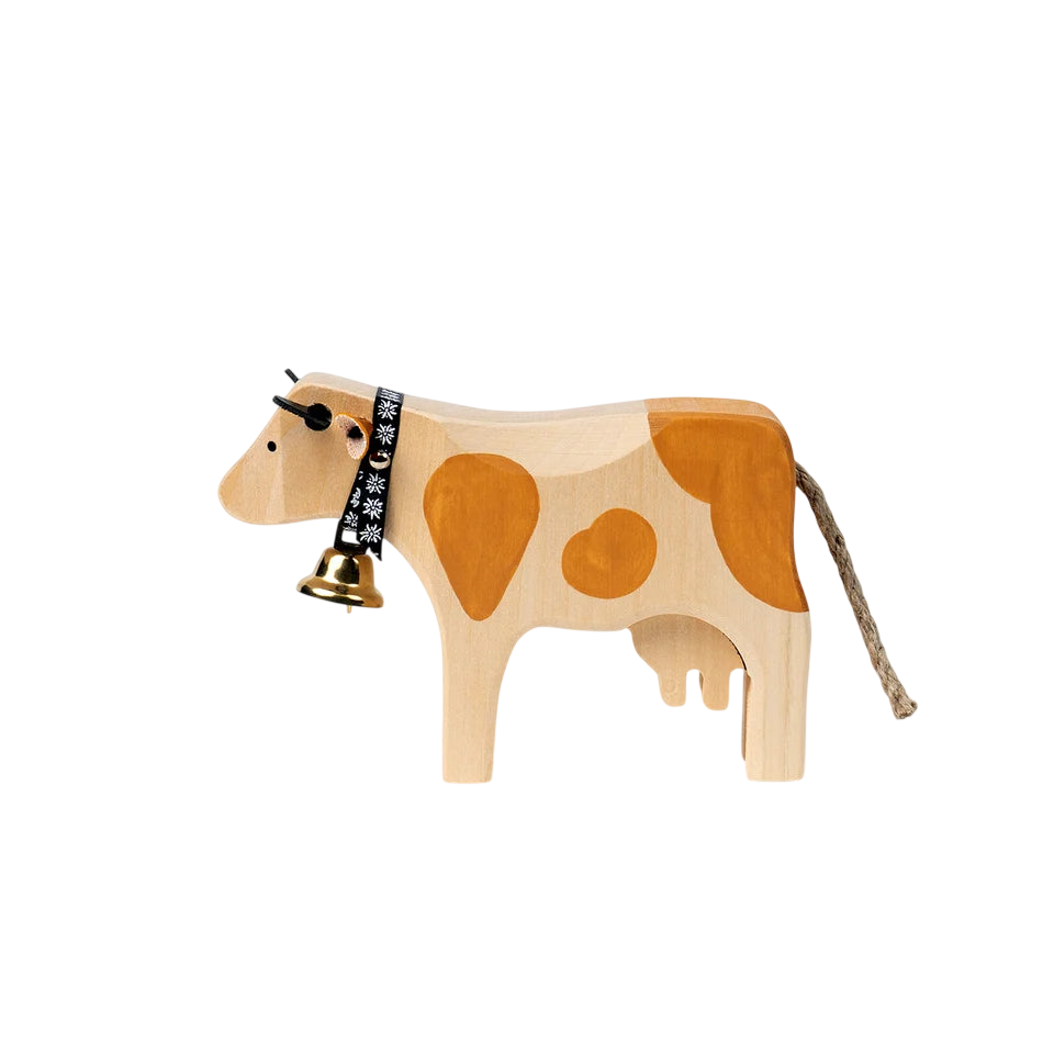 Trauffer Kuh 2 stehend Simmentaler