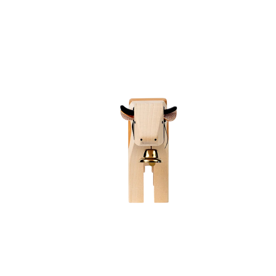 Trauffer Kuh 2 stehend Simmentaler