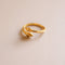 Finger ring arms gold