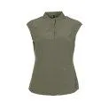 Ladies Prianka travel shirt deep lichen green - Exercise is good and with our selection relaxes even more | Stadtlandkind